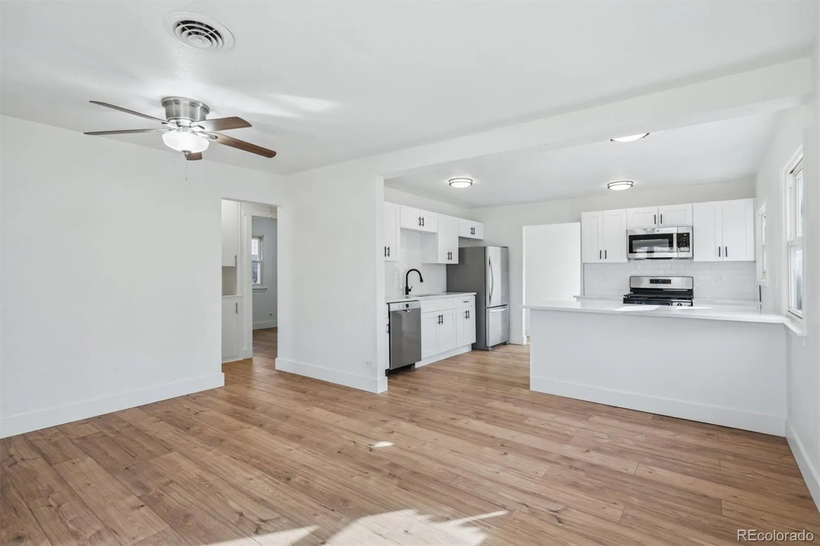 04152026172340 1600 7