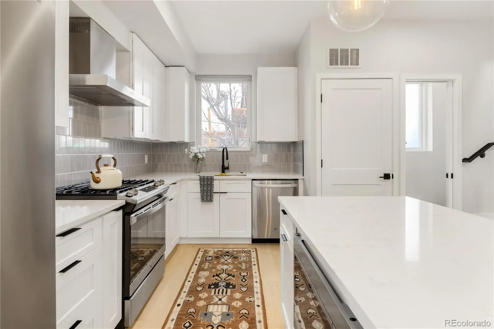 02252026011506 1600 12