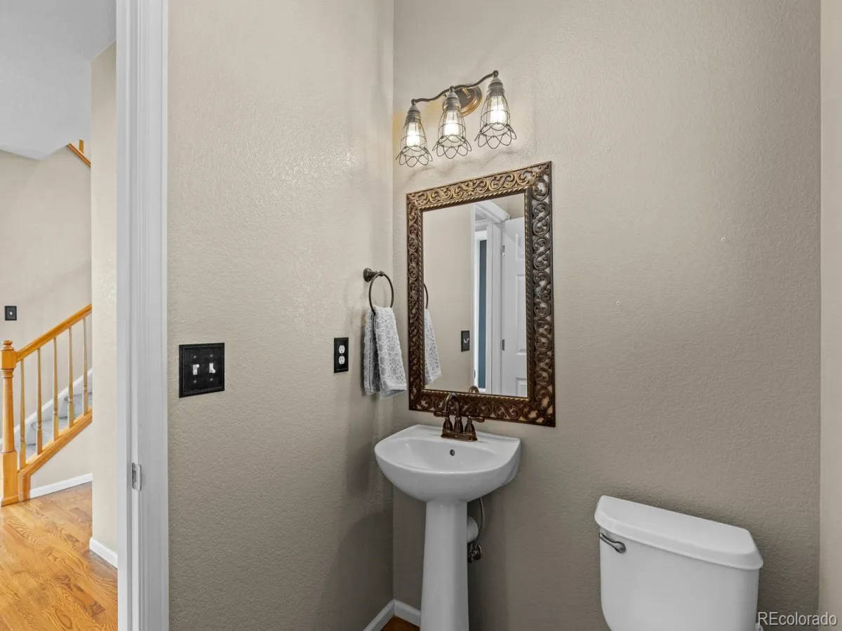 5415 S Flat Rock Way Aurora CO 80016 MLS #REC3412873 05062026230838 1200 10
