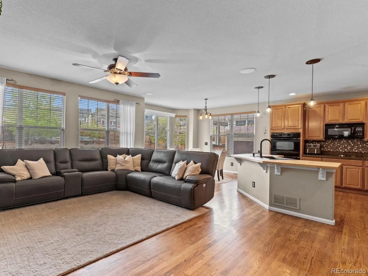 5415 S Flat Rock Way Aurora CO 80016 MLS #REC3412873 05062026230838 1200 12
