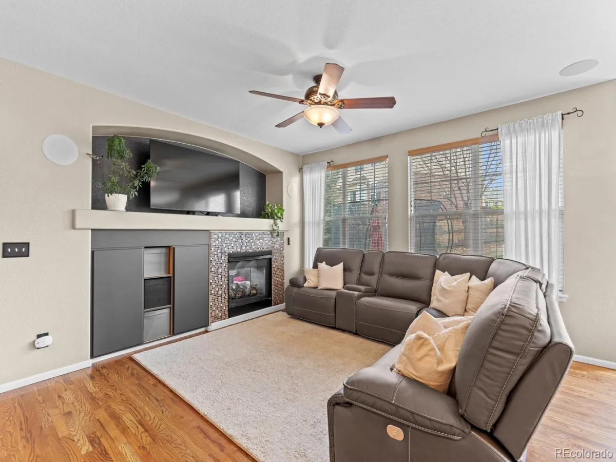 5415 S Flat Rock Way Aurora CO 80016 MLS #REC3412873 05062026230838 1200 14