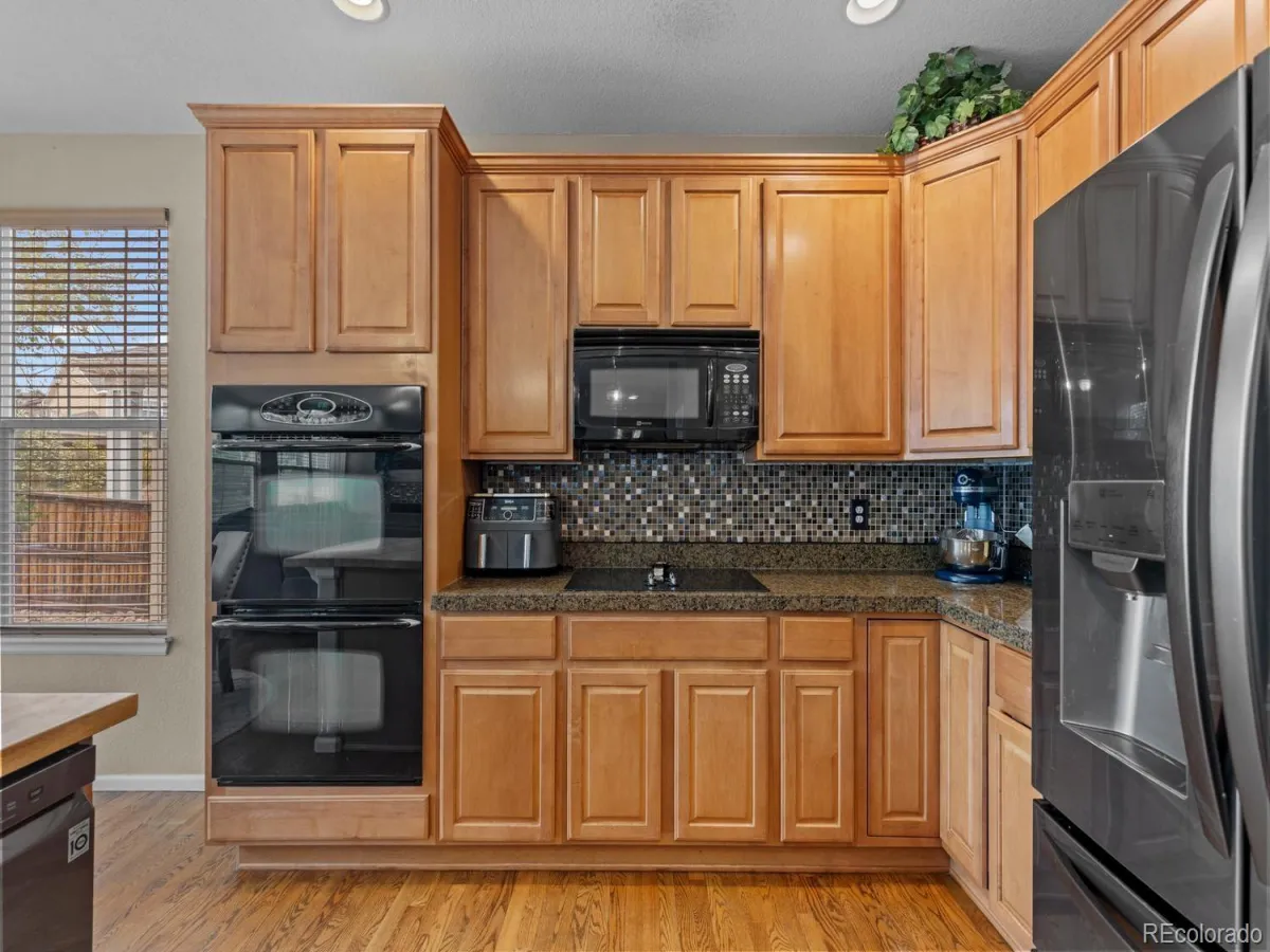 5415 S Flat Rock Way Aurora CO 80016 MLS #REC3412873 05062026230838 1200 18