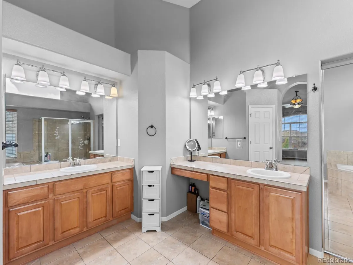 5415 S Flat Rock Way Aurora CO 80016 MLS #REC3412873 05062026230838 1200 29