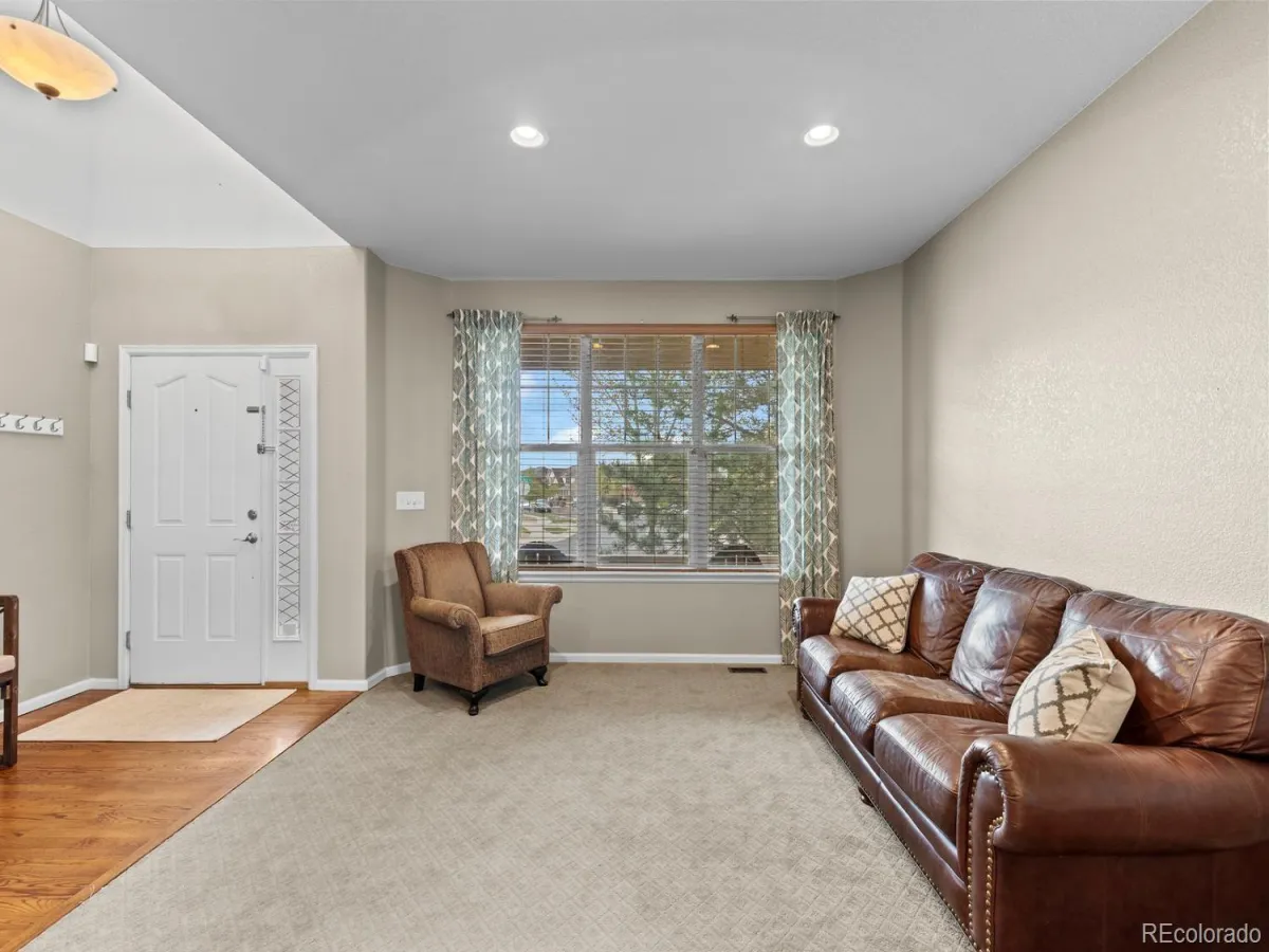 5415 S Flat Rock Way Aurora CO 80016 MLS #REC3412873 05062026230838 1200 7