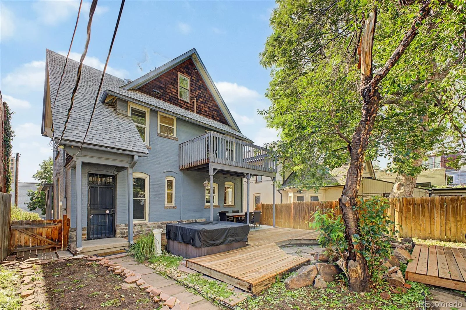 2080 N Clarkson Street Denver CO 80205 MLS #REC3414155 06092026152301 1600 37