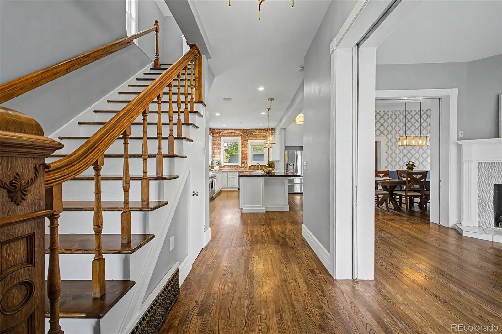 2080 N Clarkson Street Denver CO 80205 MLS #REC3414155 06092026152301 1600 4