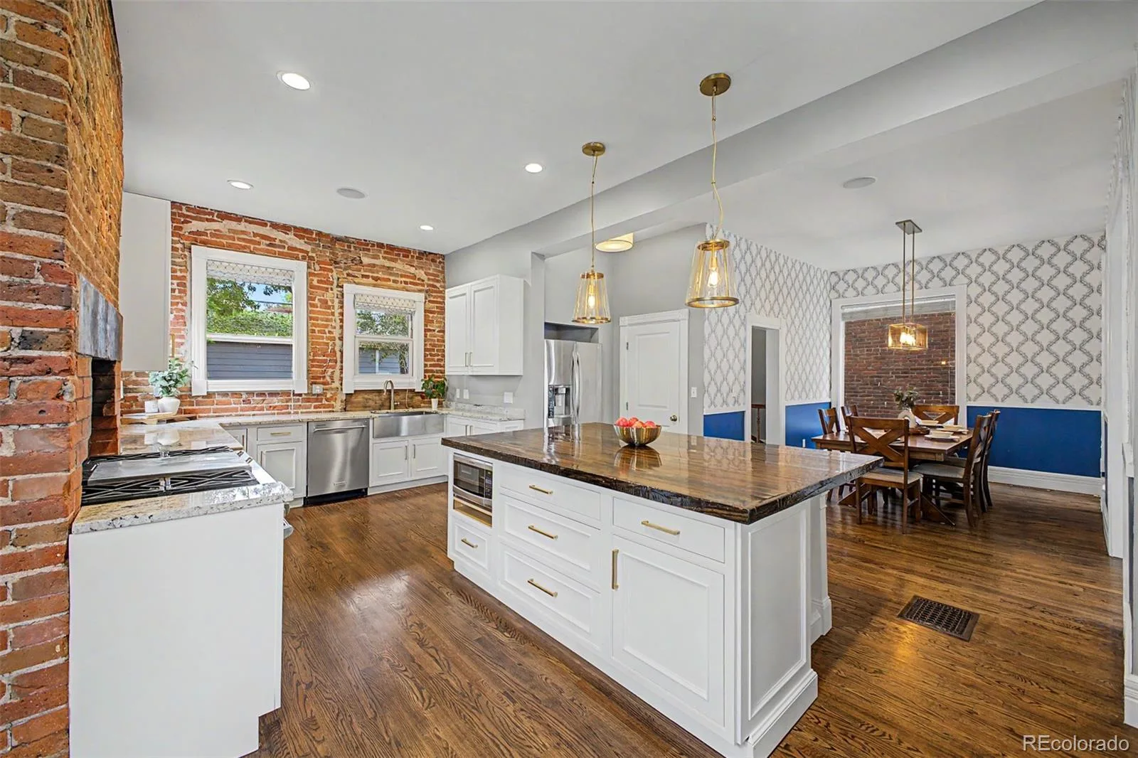 2080 N Clarkson Street Denver CO 80205 MLS #REC3414155 06092026152301 1600 9