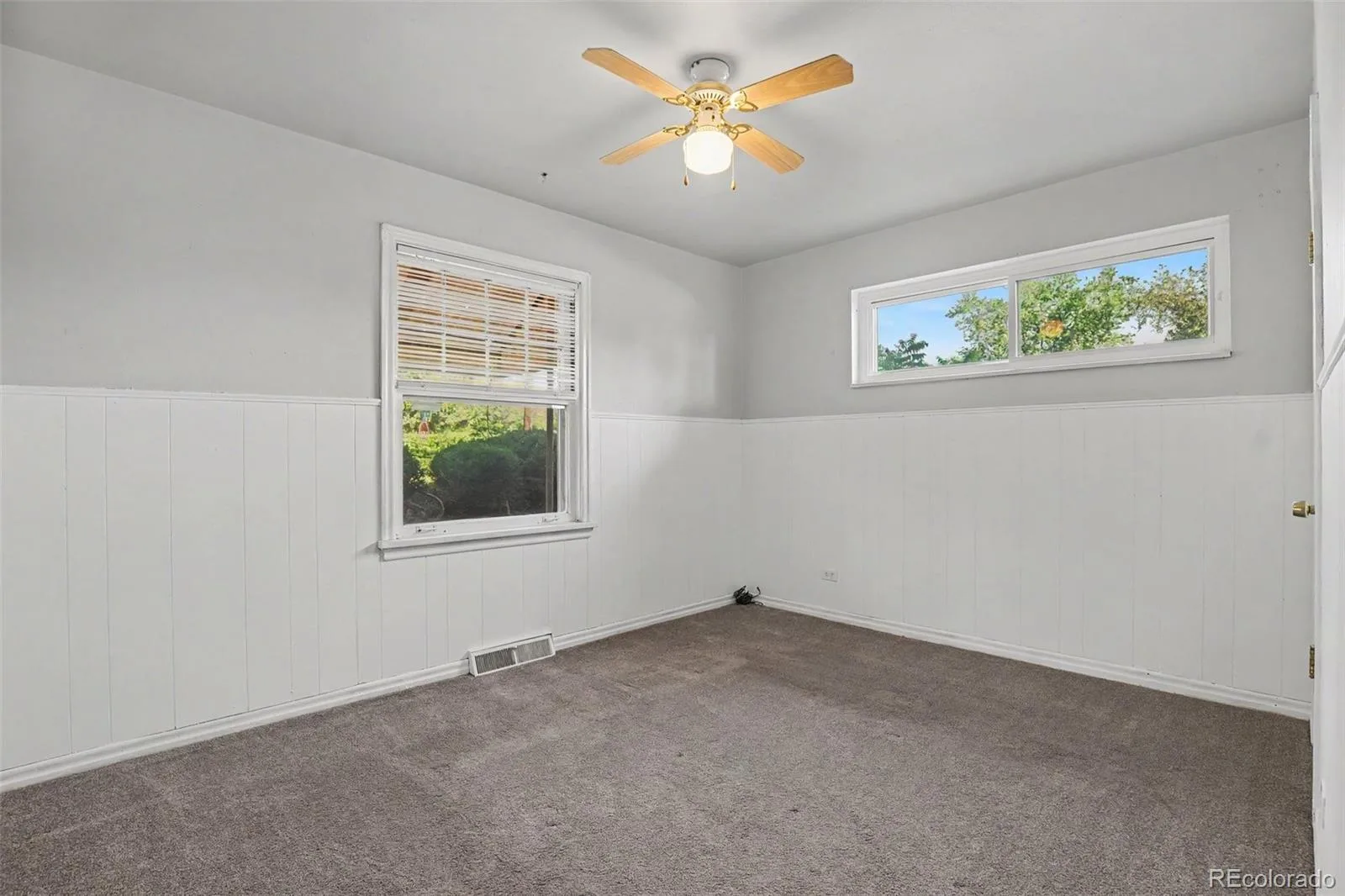 2856 N Madison Street Denver CO 80205 | MLS #REC3414315 08262026225332 1600 12