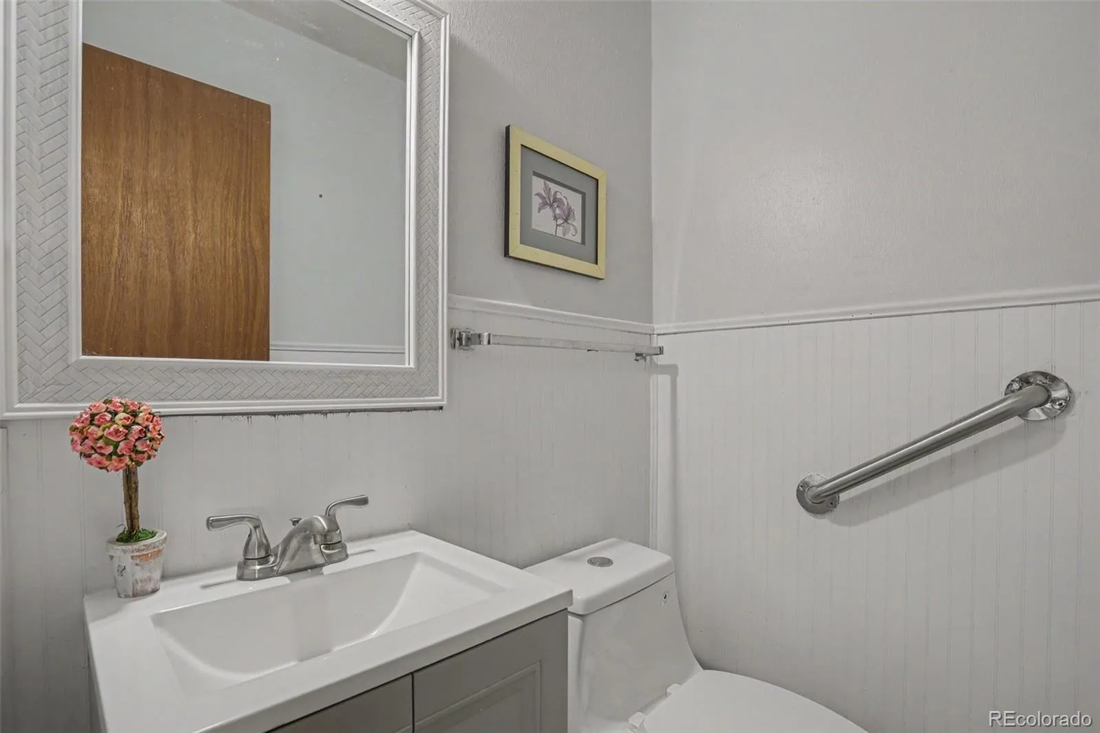 2856 N Madison Street Denver CO 80205 | MLS #REC3414315 08262026225332 1600 17
