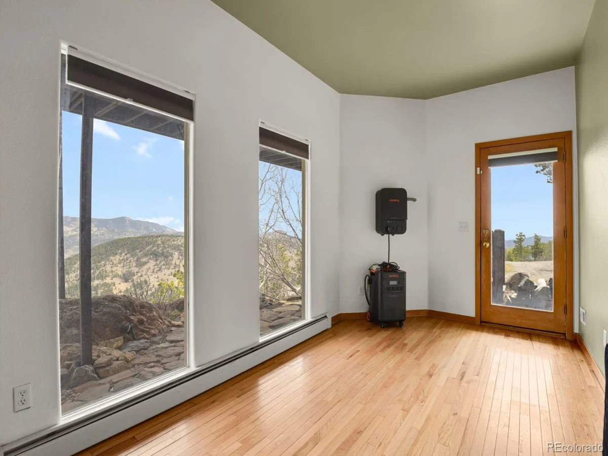 86 Yarrow Trail Evergreen CO 80439 | MLS #REC3414322 08282026202351 1200 24