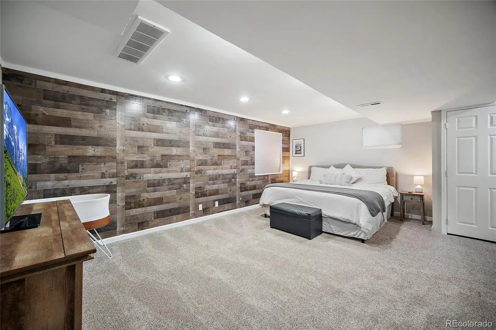 03122026023615 1600 10