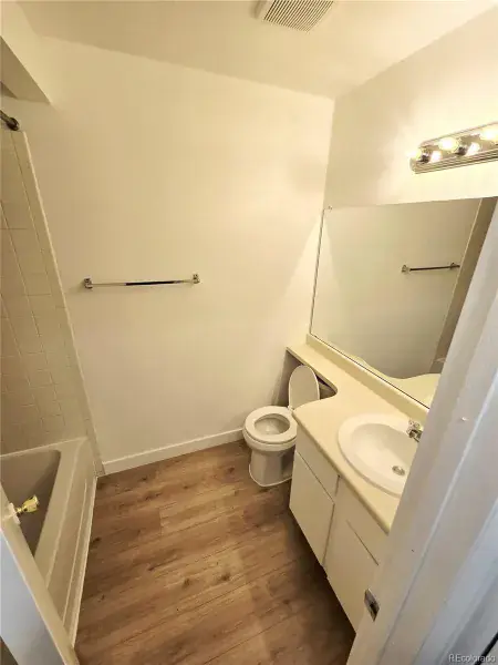 8701 Huron Street #5-210 Thornton CO 80260 MLS #REC3414998 10312025014435 800 11