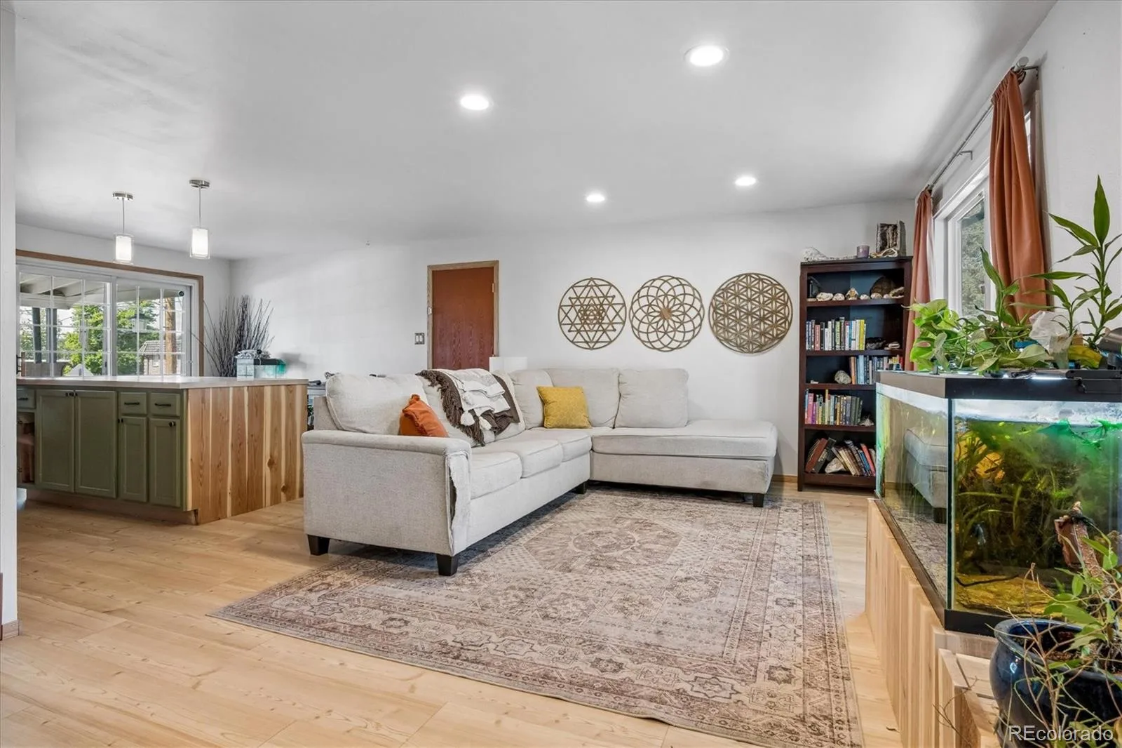 3550 W Mountain Road Englewood CO 80110 | MLS #REC3418467 07202026141622 1600 4