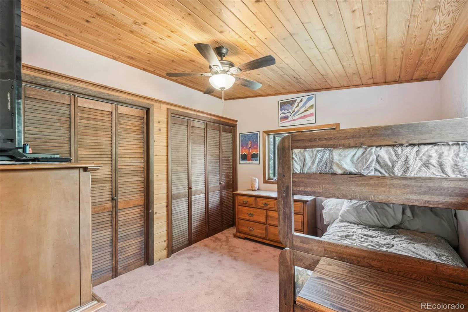 100 Raptor Point Road Golden CO 80403 | MLS #REC3420228 07232026151732 1600 27