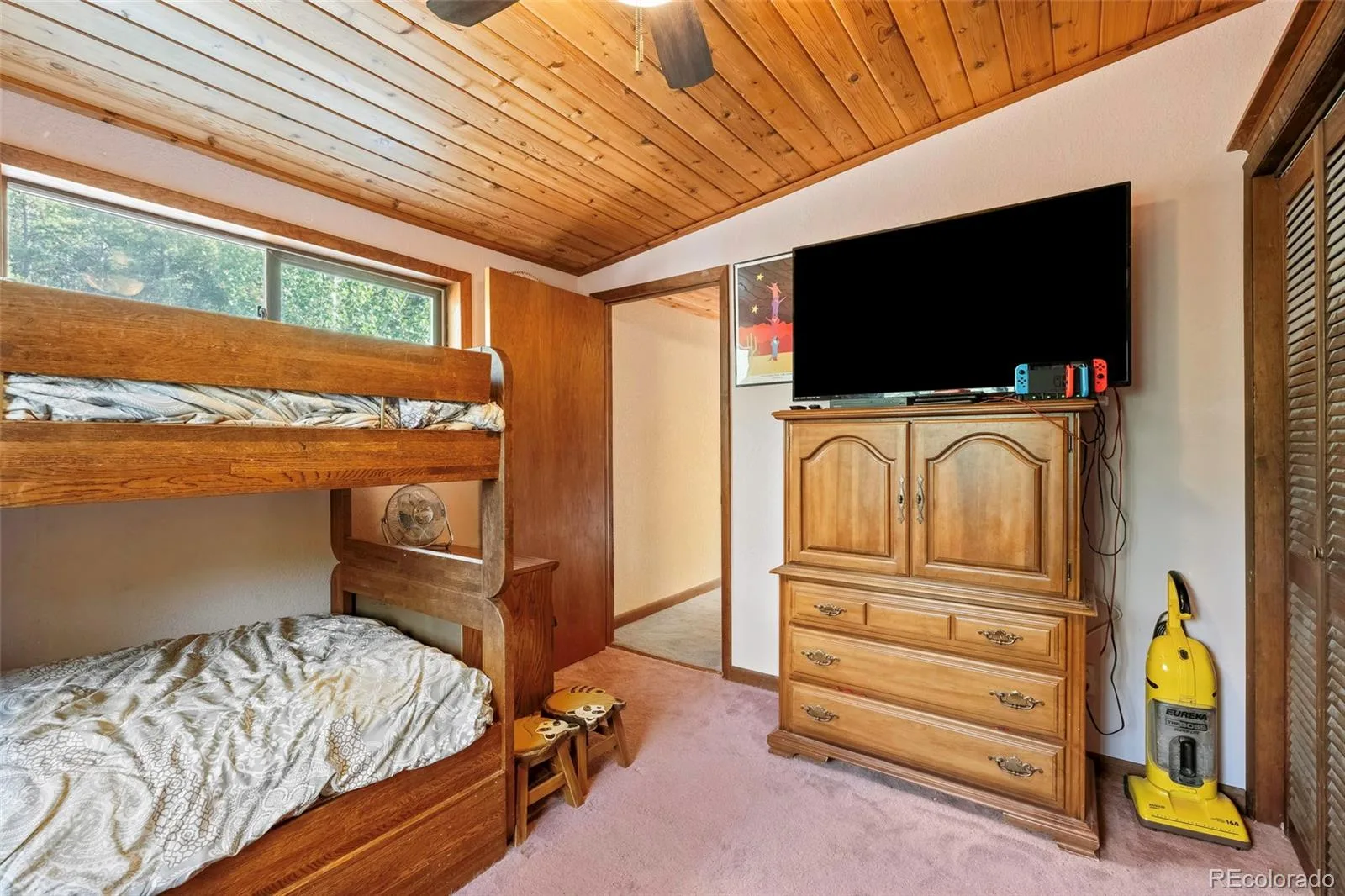 100 Raptor Point Road Golden CO 80403 | MLS #REC3420228 07232026151732 1600 29