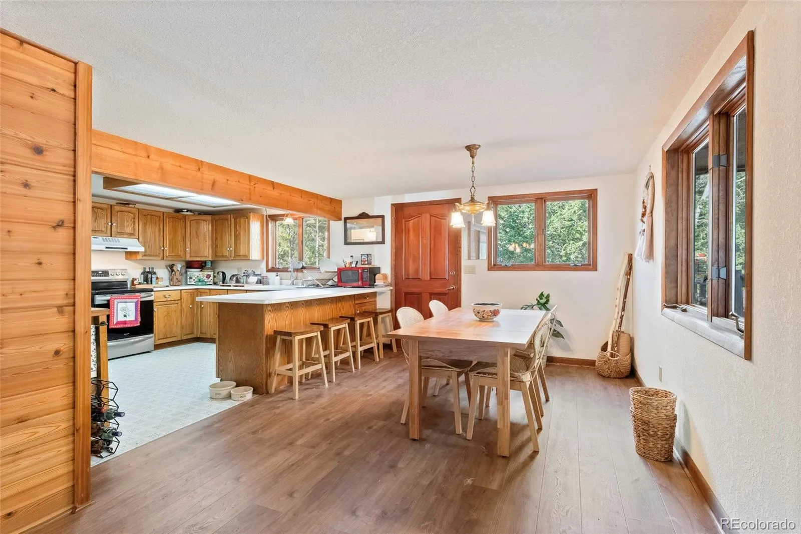 100 Raptor Point Road Golden CO 80403 | MLS #REC3420228 07232026151732 1600 3
