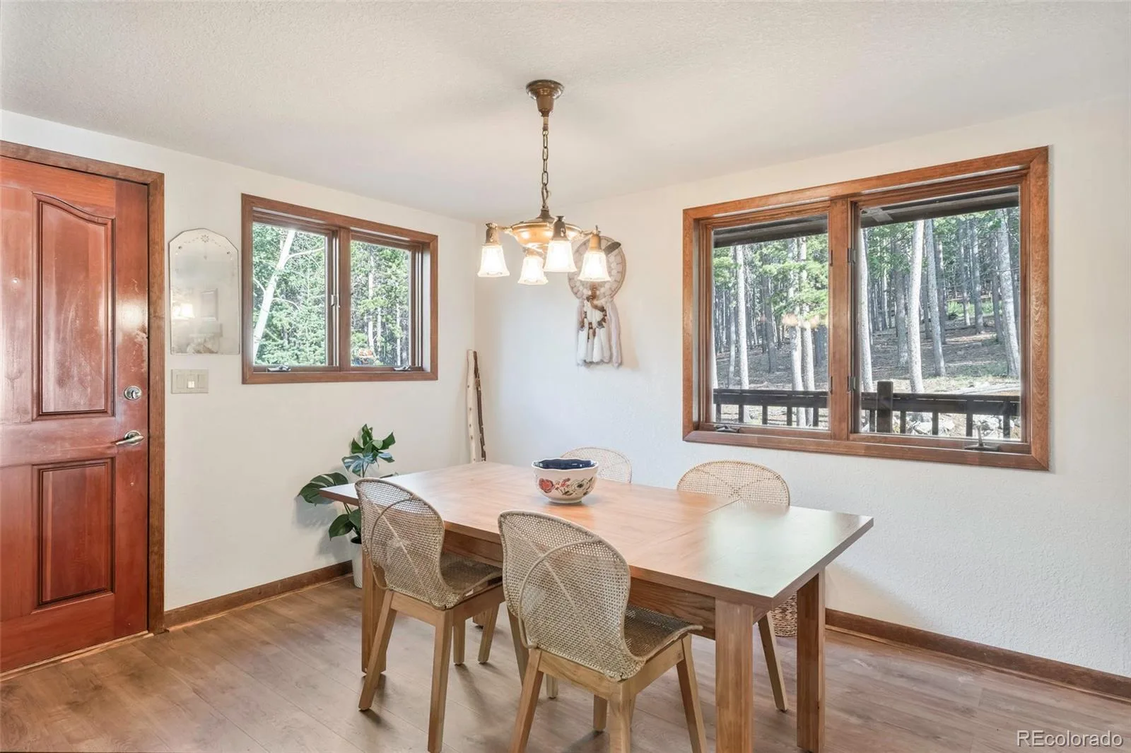 100 Raptor Point Road Golden CO 80403 | MLS #REC3420228 07232026151732 1600 7