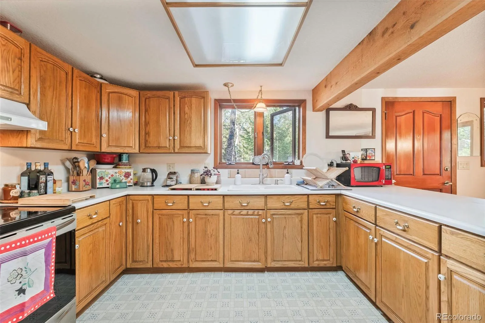 100 Raptor Point Road Golden CO 80403 | MLS #REC3420228 07232026151732 1600 9