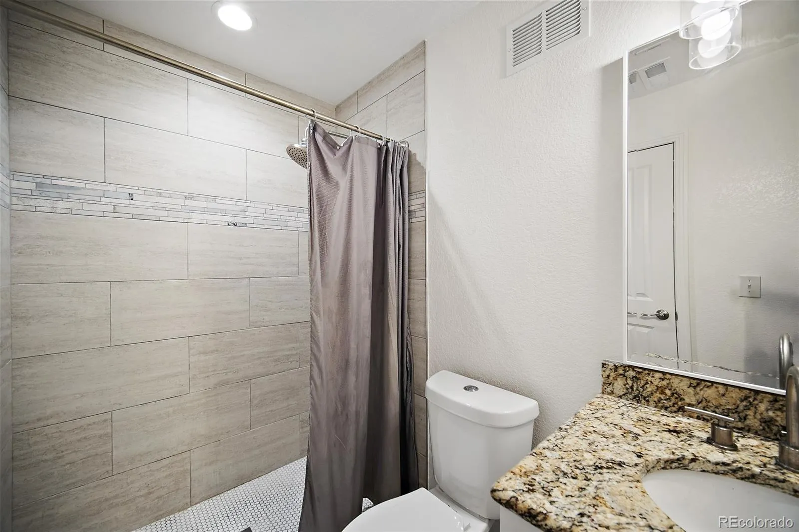 2310 Woodhouse Lane Castle Rock CO 80109 MLS #REC3420670 04242026135102 1600 28