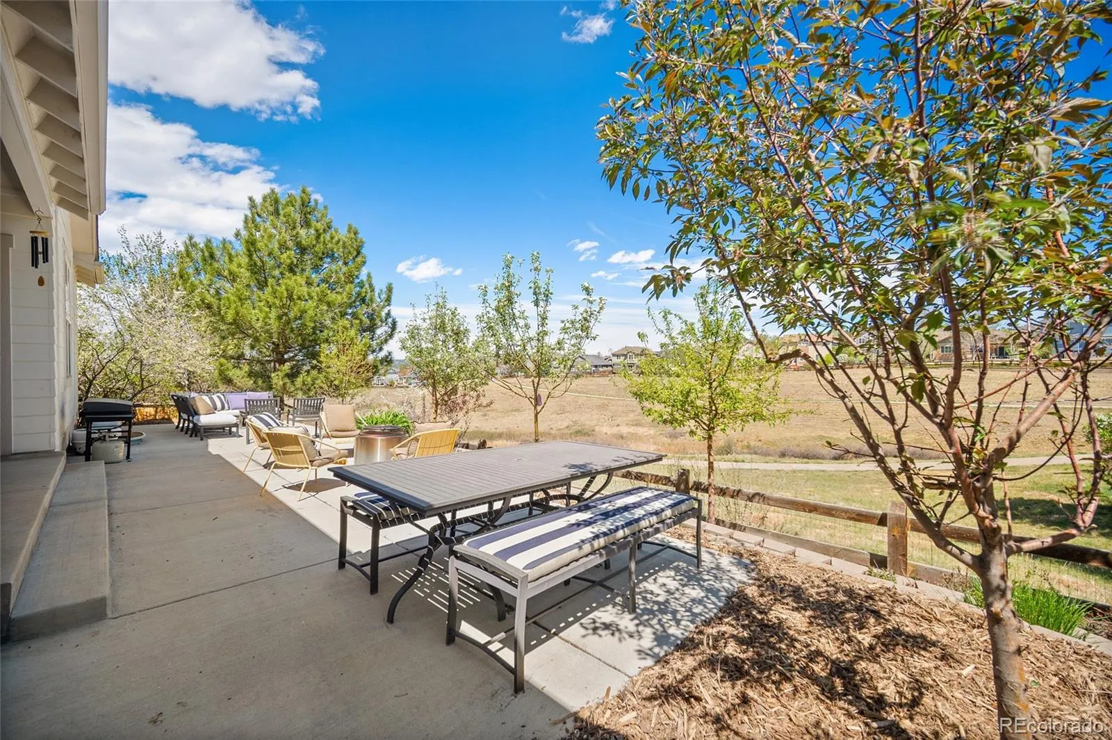 2310 Woodhouse Lane Castle Rock CO 80109 MLS #REC3420670 04242026135102 1600 36
