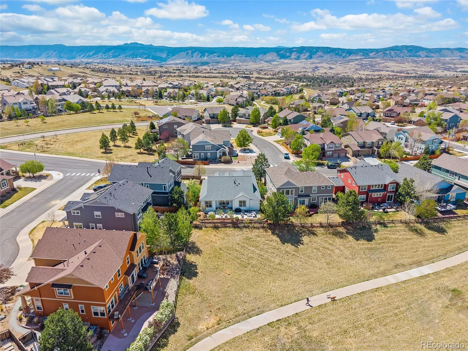 2310 Woodhouse Lane Castle Rock CO 80109 MLS #REC3420670 04242026135102 1600 41