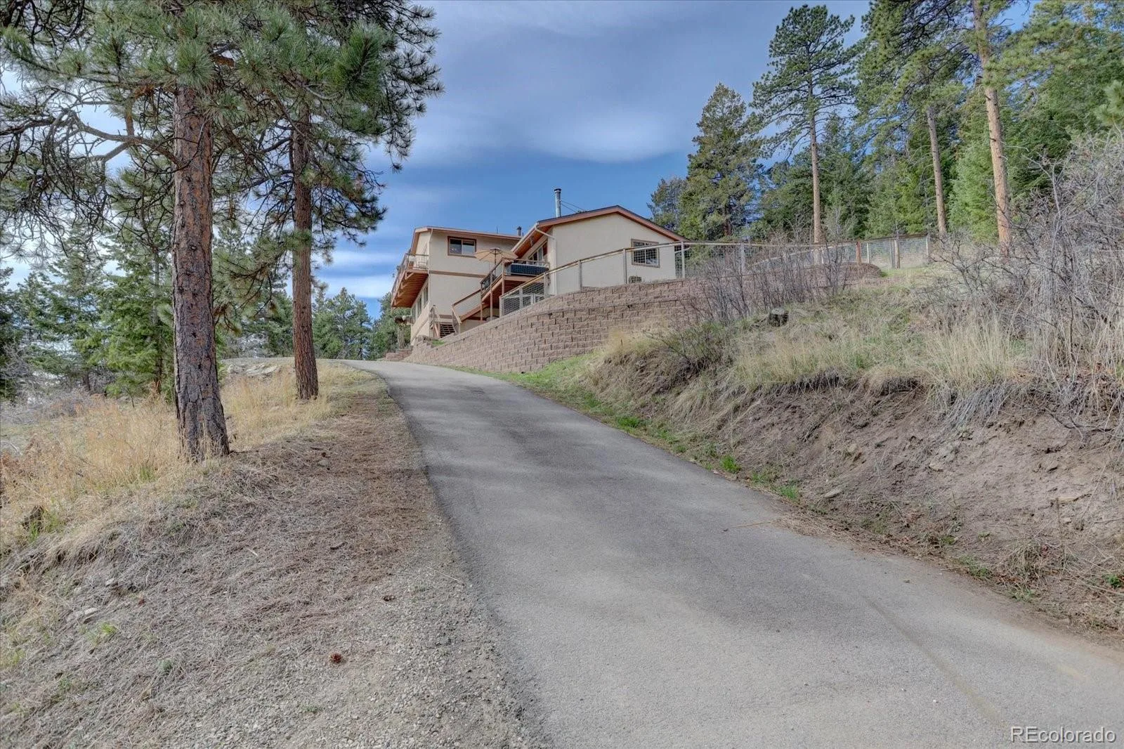 9648 Yegge Road Morrison CO 80465 | MLS #REC3421779 08182026170952 1600 34