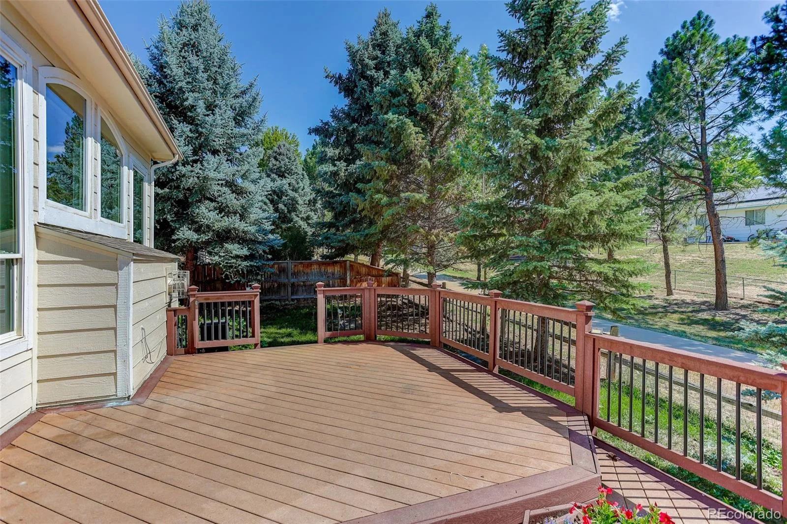 9753 Carr Circle Westminster CO 80021 | MLS #REC3423849 08102026182456 1600 2