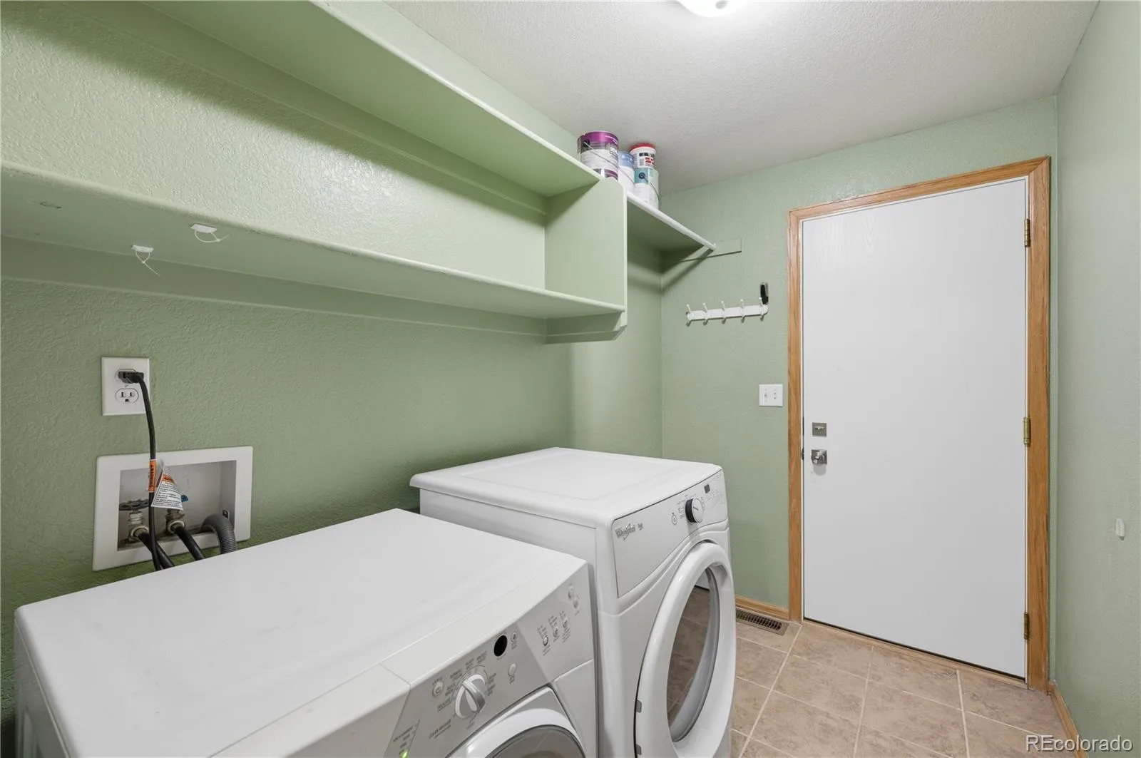 79 Red Oak Court Erie CO 80516 | MLS #REC3428814 06092026010406 1600 18