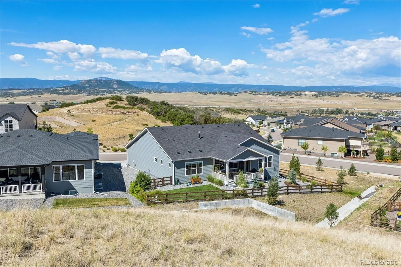 487 Scrubjay Circle Castle Rock CO 80104 | MLS #REC3429177 08202026183855 1600 38