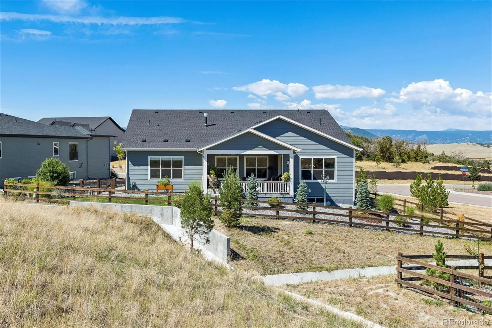 487 Scrubjay Circle Castle Rock CO 80104 | MLS #REC3429177 08202026183855 1600 41