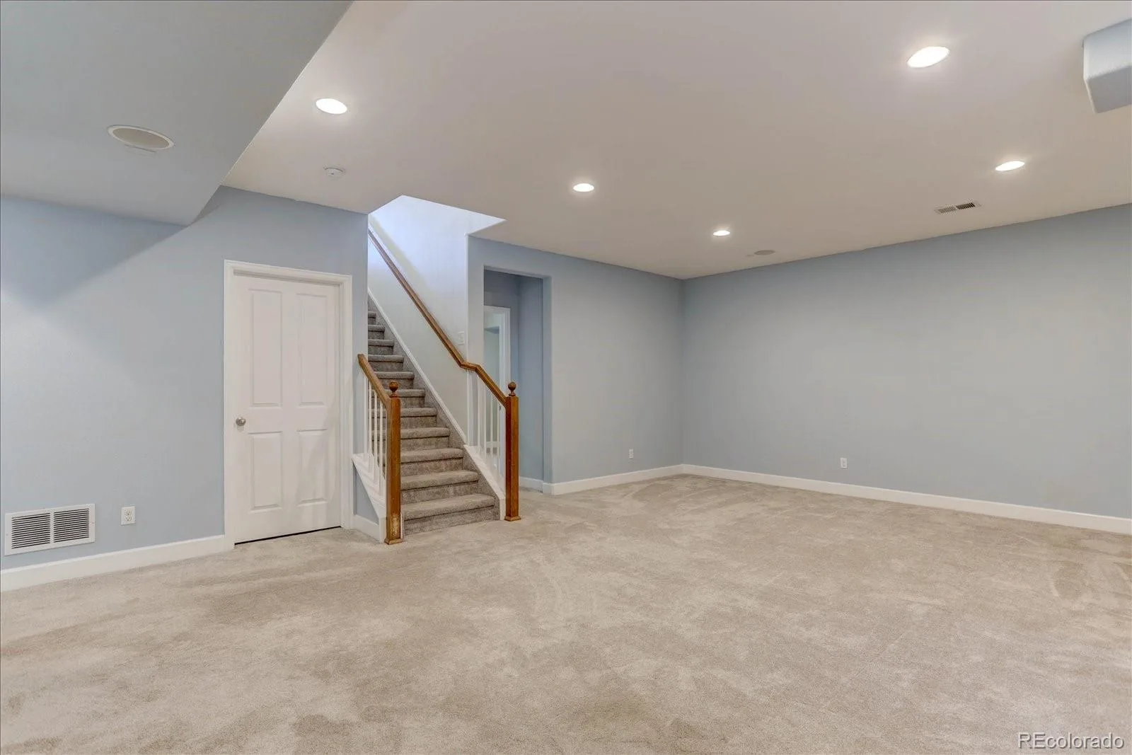 6371 Esmeralda Drive Castle Rock CO 80108 MLS #REC3432788 07022026150713 1600 22