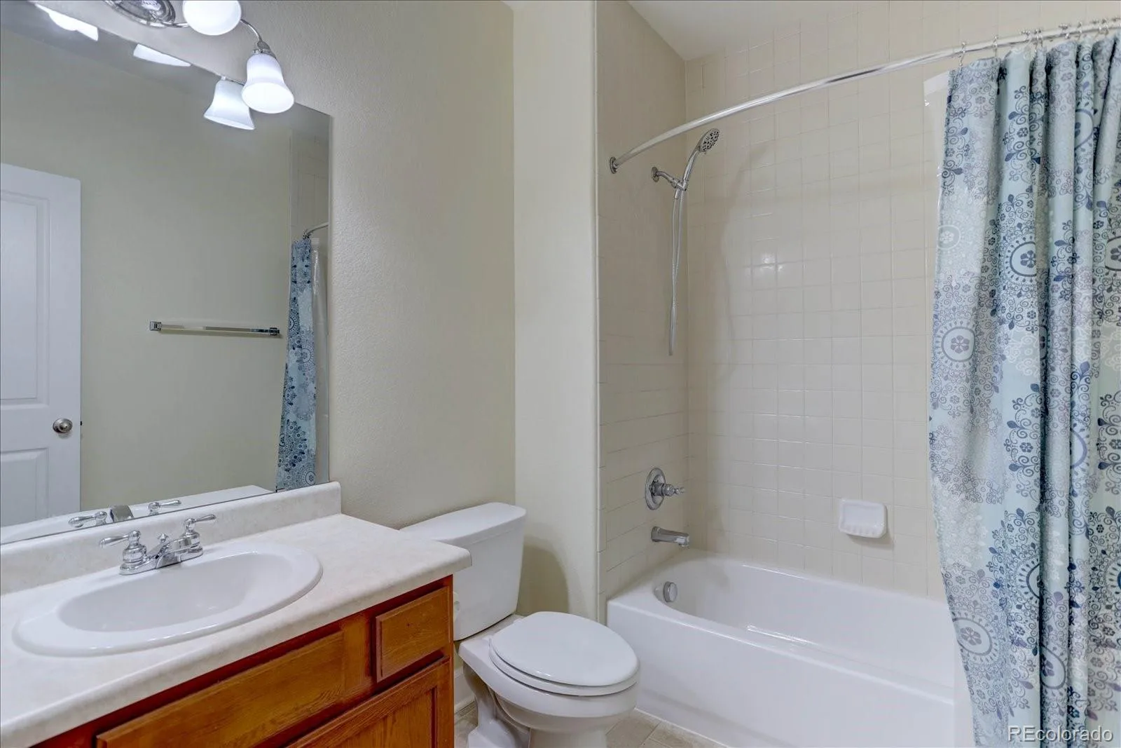 6371 Esmeralda Drive Castle Rock CO 80108 MLS #REC3432788 07022026150713 1600 25