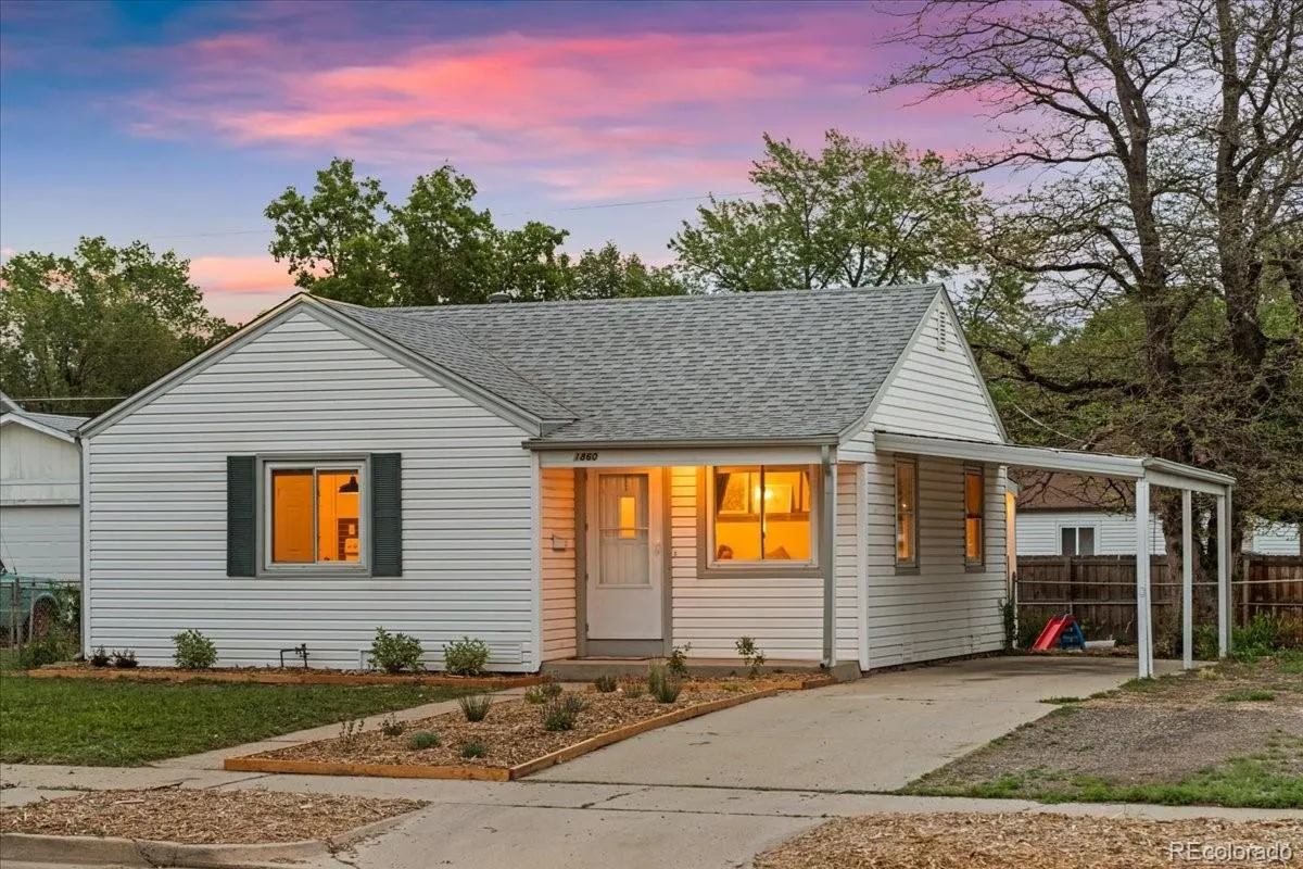 1860 S Zuni Street Denver CO 80223 MLS #REC3434118 05282026030120 1200 8