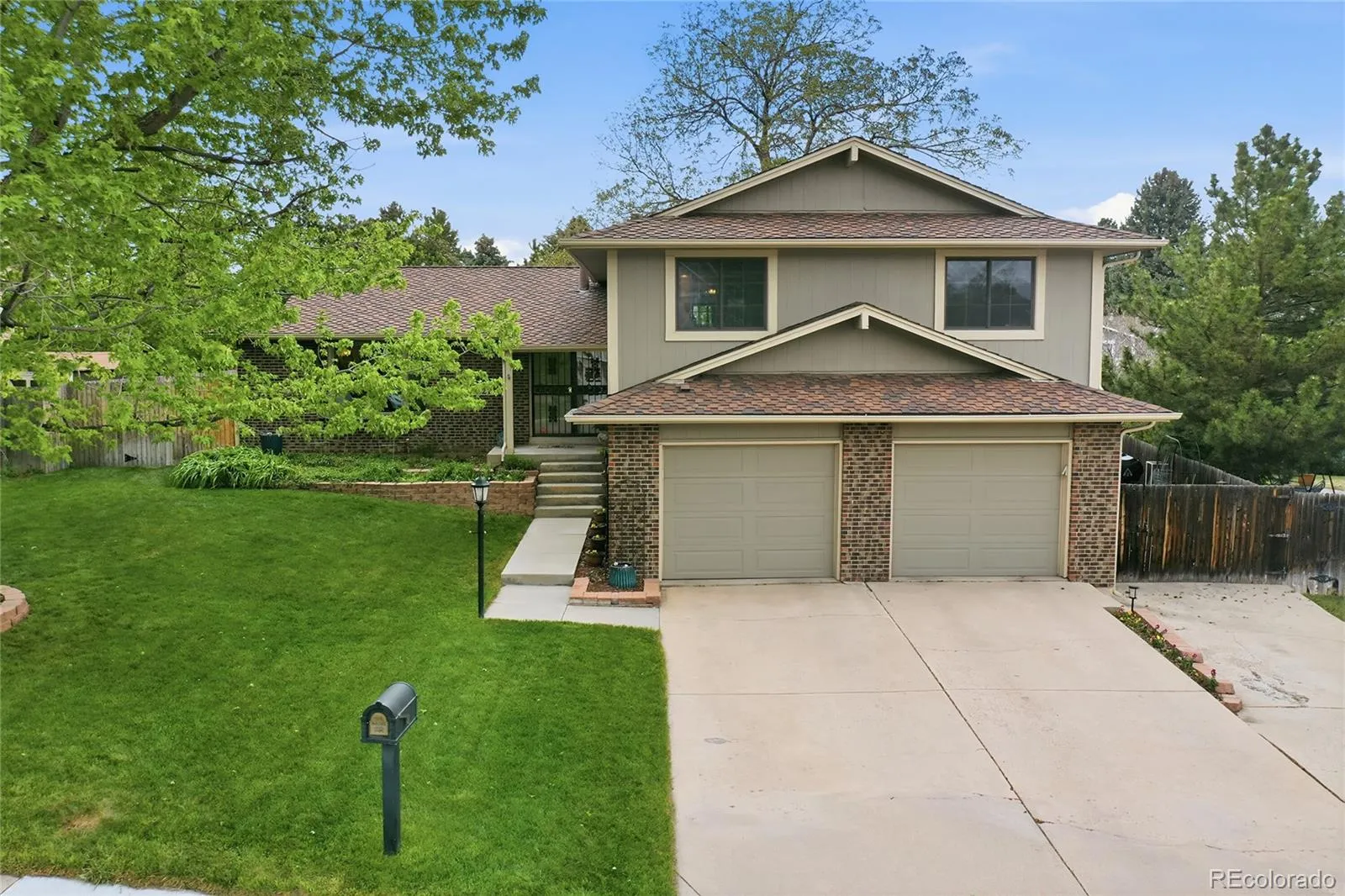 7821 S Clayton Way Centennial CO 80122 MLS #REC3434177 04232026205403 1600 2