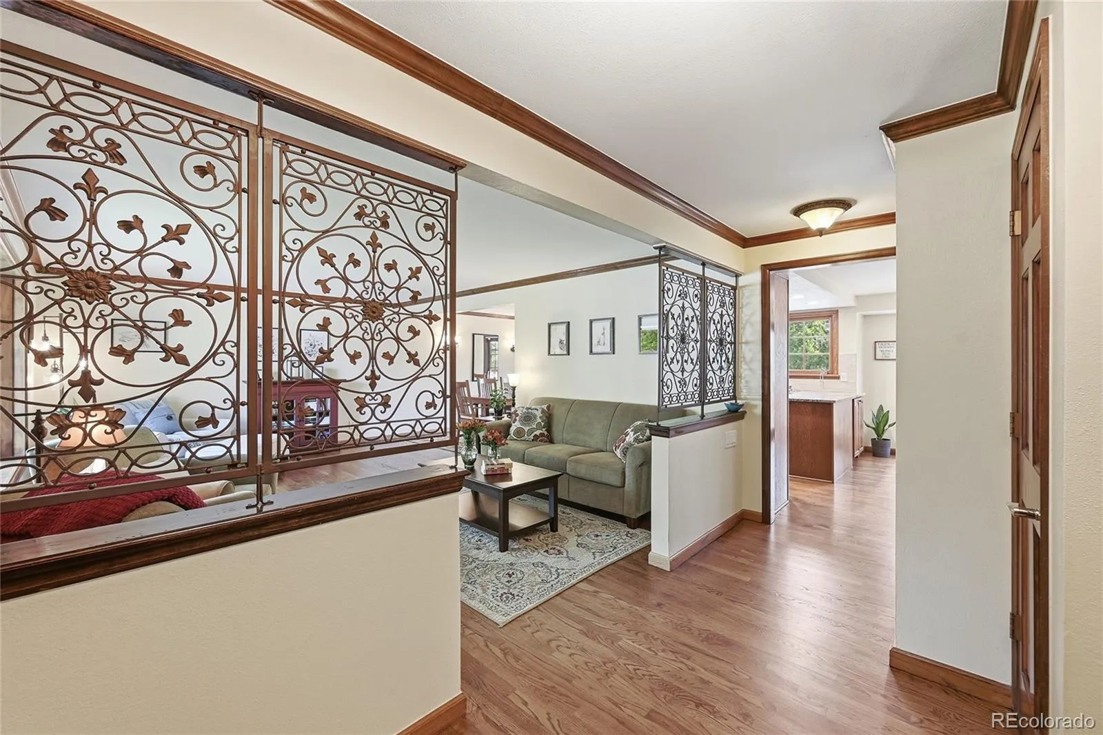 7821 S Clayton Way Centennial CO 80122 MLS #REC3434177 04232026205403 1600 5