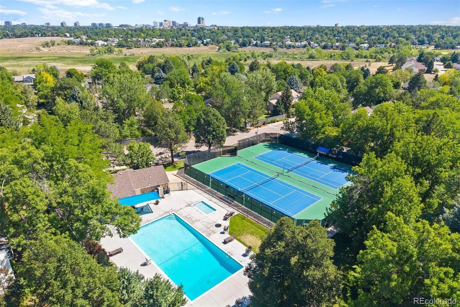 7359 S Monaco Street Englewood CO 80112 | MLS #REC3434414 08192026195828 1600 22