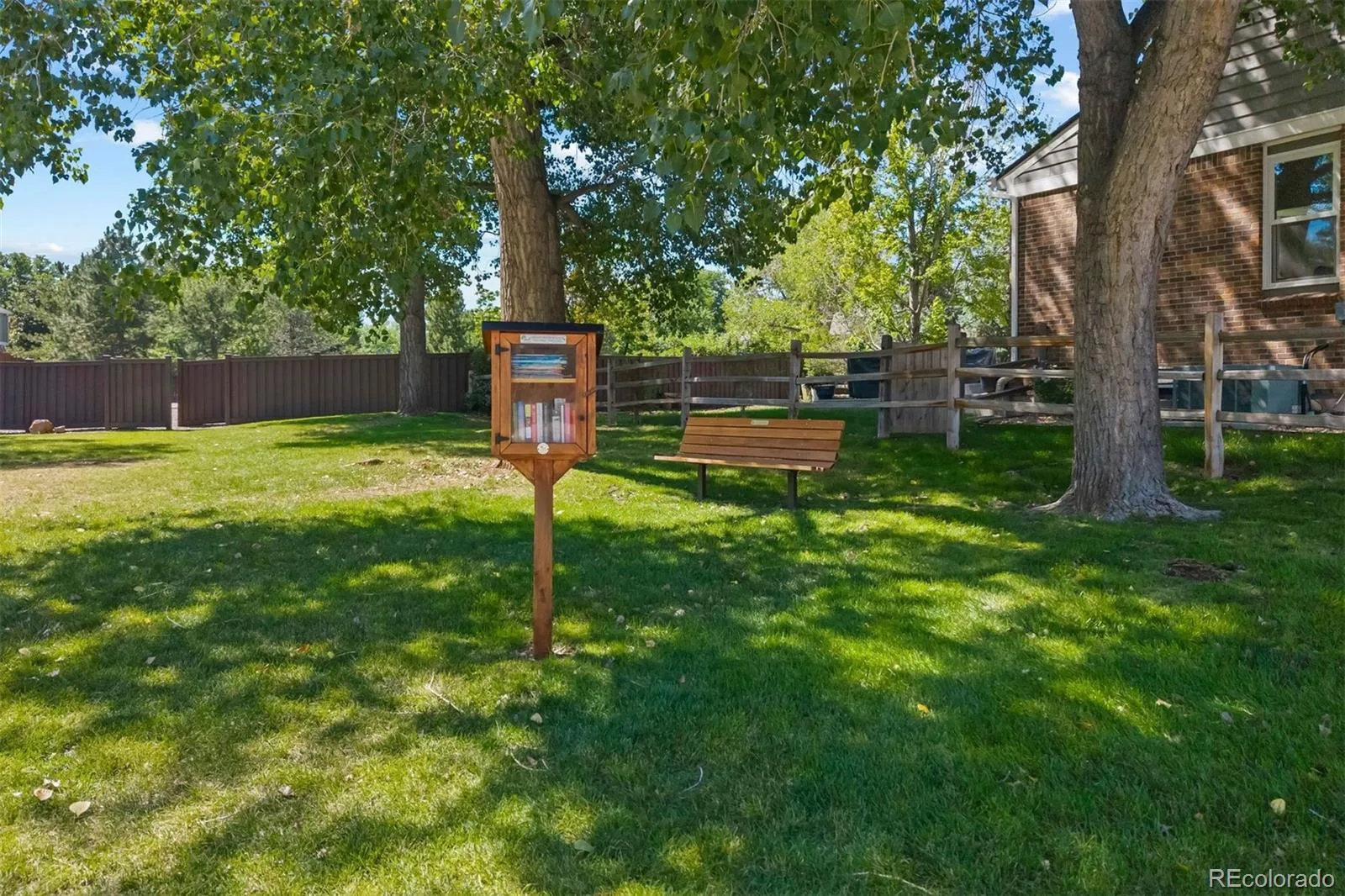 7359 S Monaco Street Englewood CO 80112 | MLS #REC3434414 08192026195828 1600 23