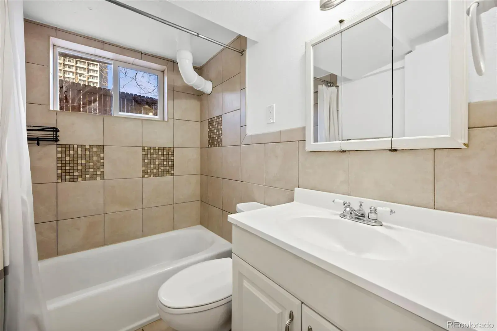 02262026190125 1600 15