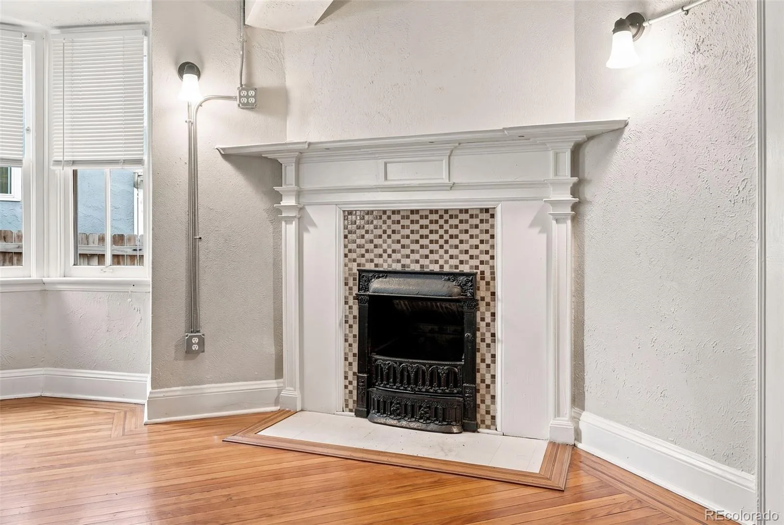1215 E 14th Avenue Denver CO 80218 | MLS #REC3436992 09222026145843 1600 6