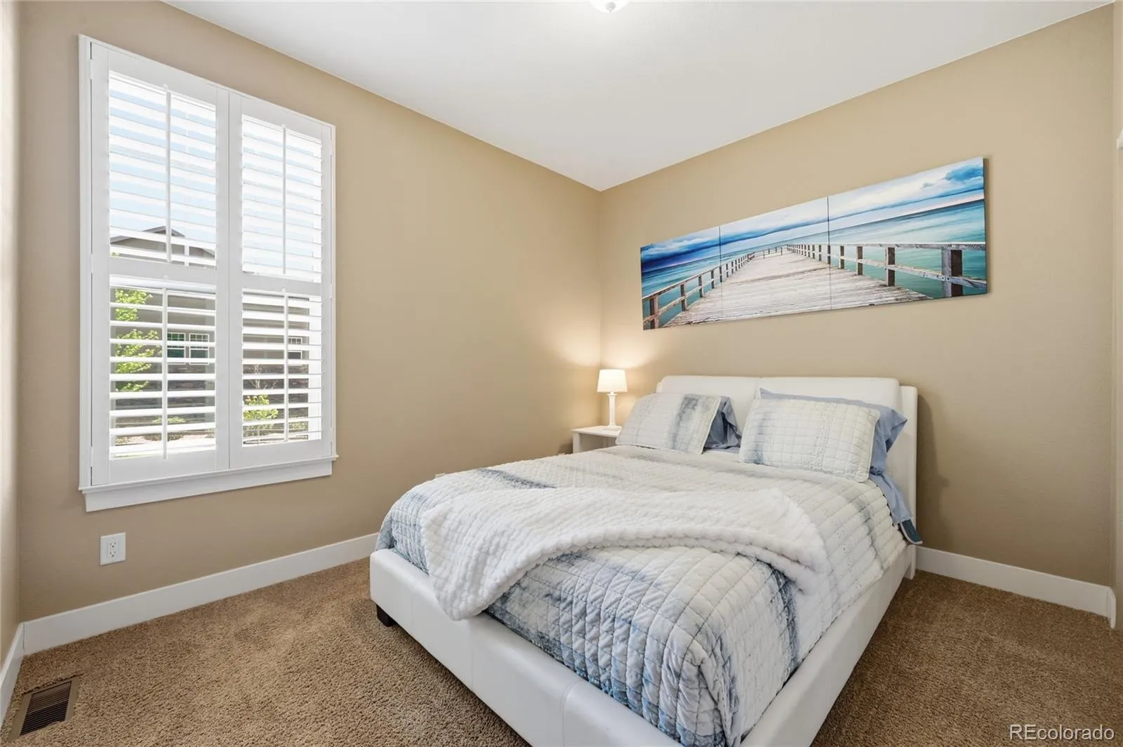 7961 S Flat Rock Way Aurora CO 80016 MLS #REC3437275 05152026211123 1600 20