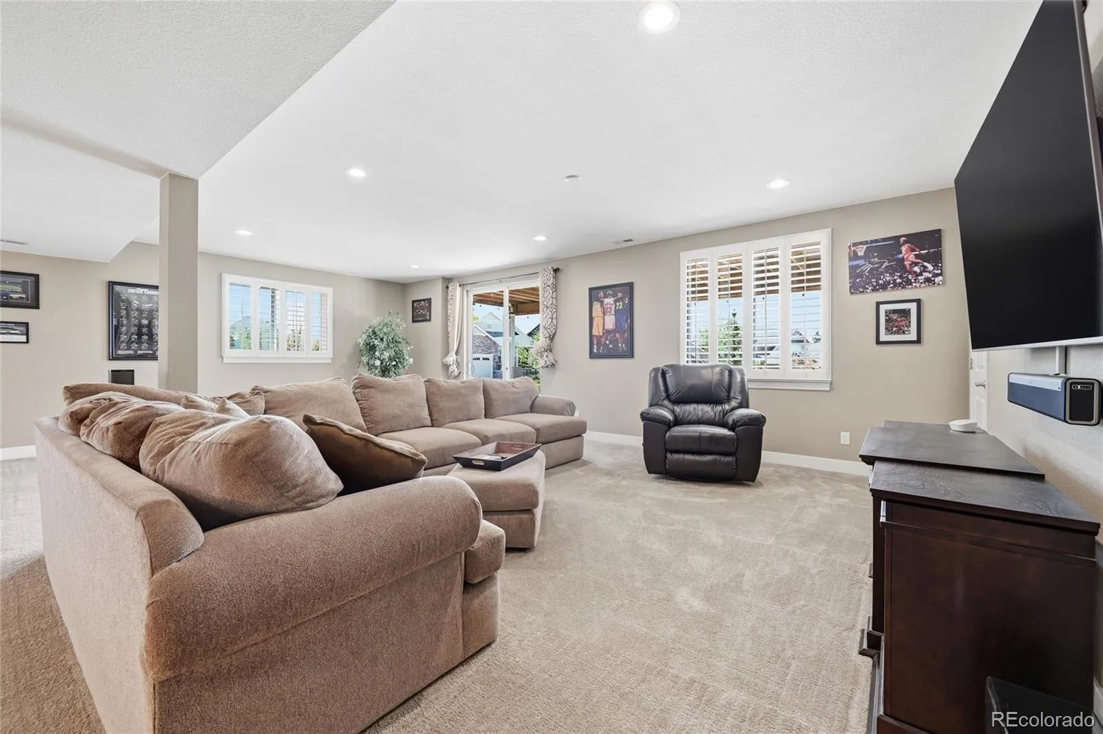 7961 S Flat Rock Way Aurora CO 80016 MLS #REC3437275 05152026211123 1600 25