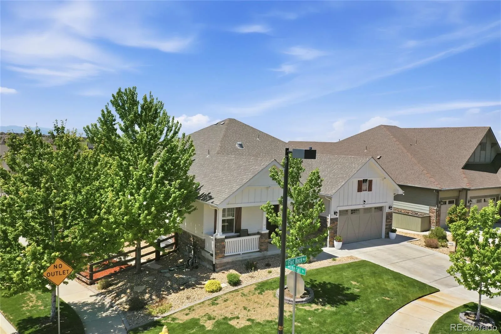 7961 S Flat Rock Way Aurora CO 80016 MLS #REC3437275 05152026211123 1600 39