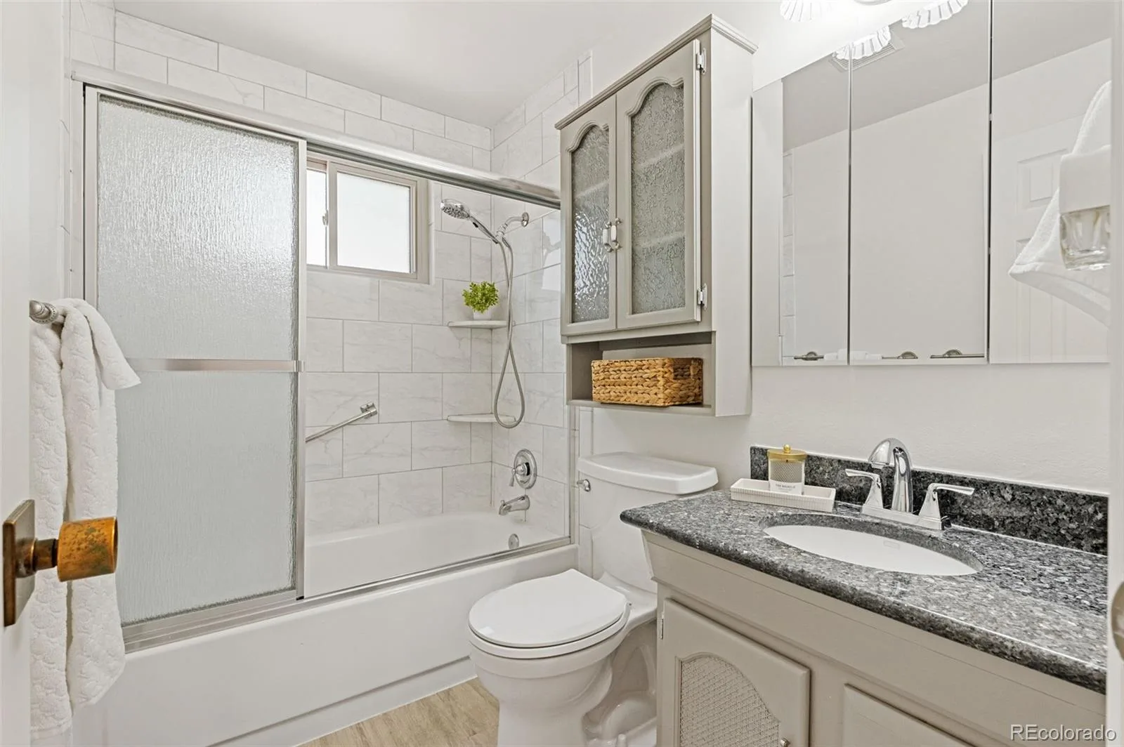 5317 Field Circle Arvada CO 80002 MLS #REC3437828 06182026013332 1600 17