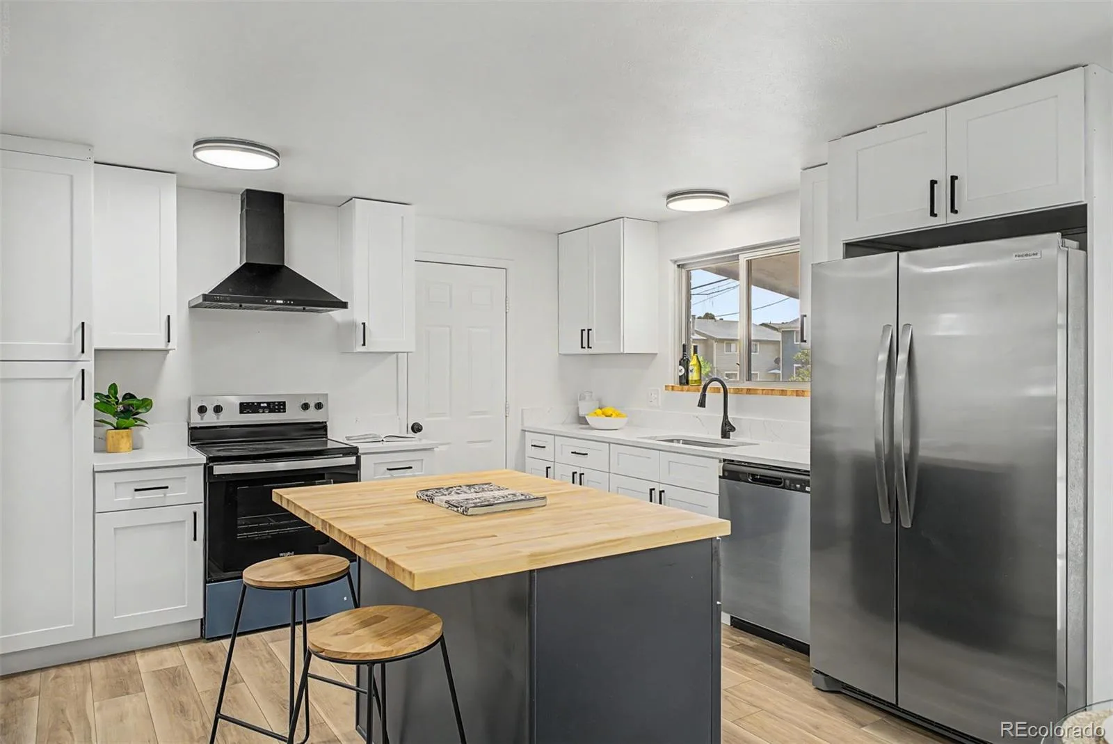 8346 E Girard Avenue Denver CO 80231 MLS #REC3438156 07092026154034 1600 6
