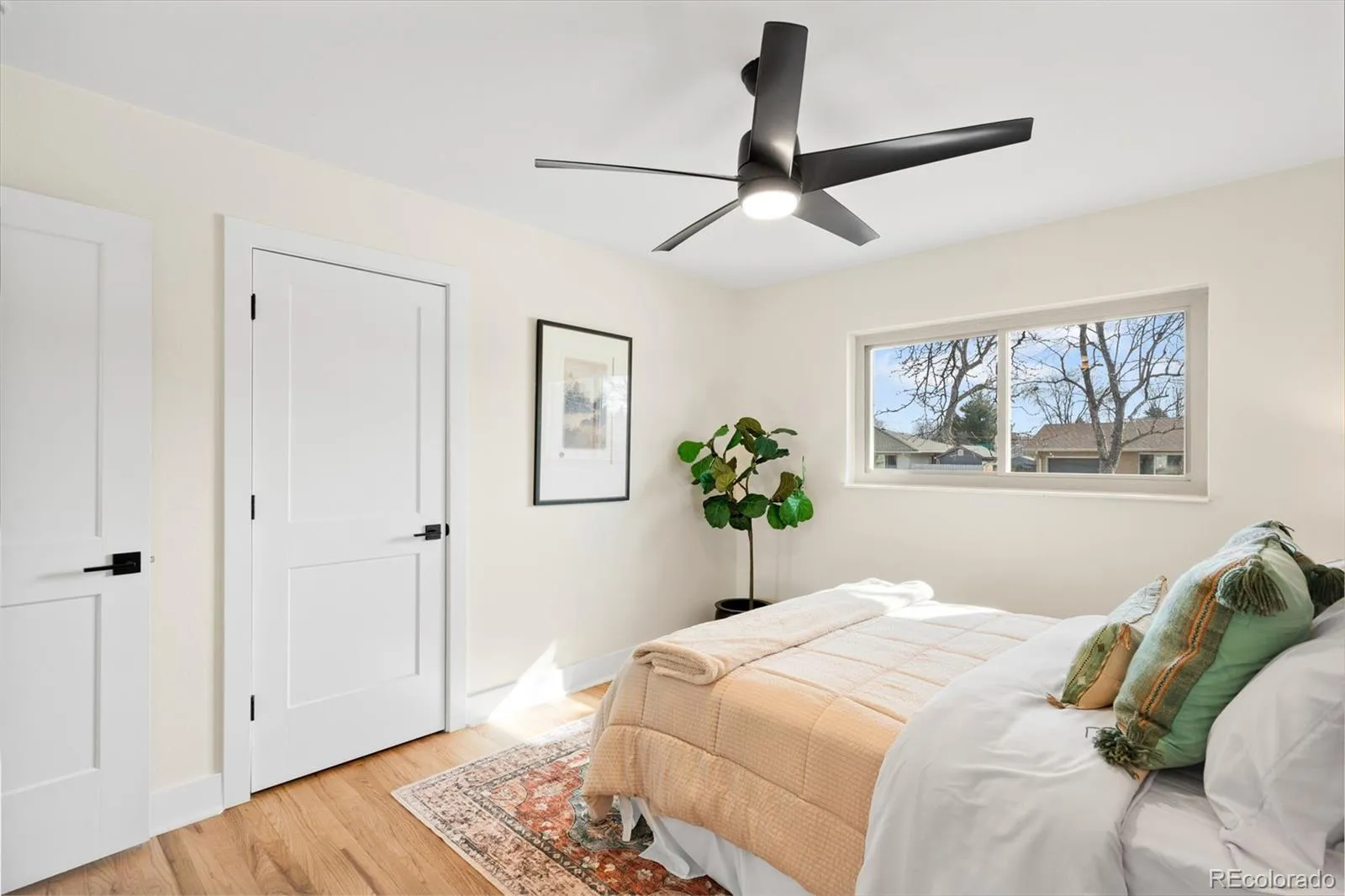 04102026174558 1600 26