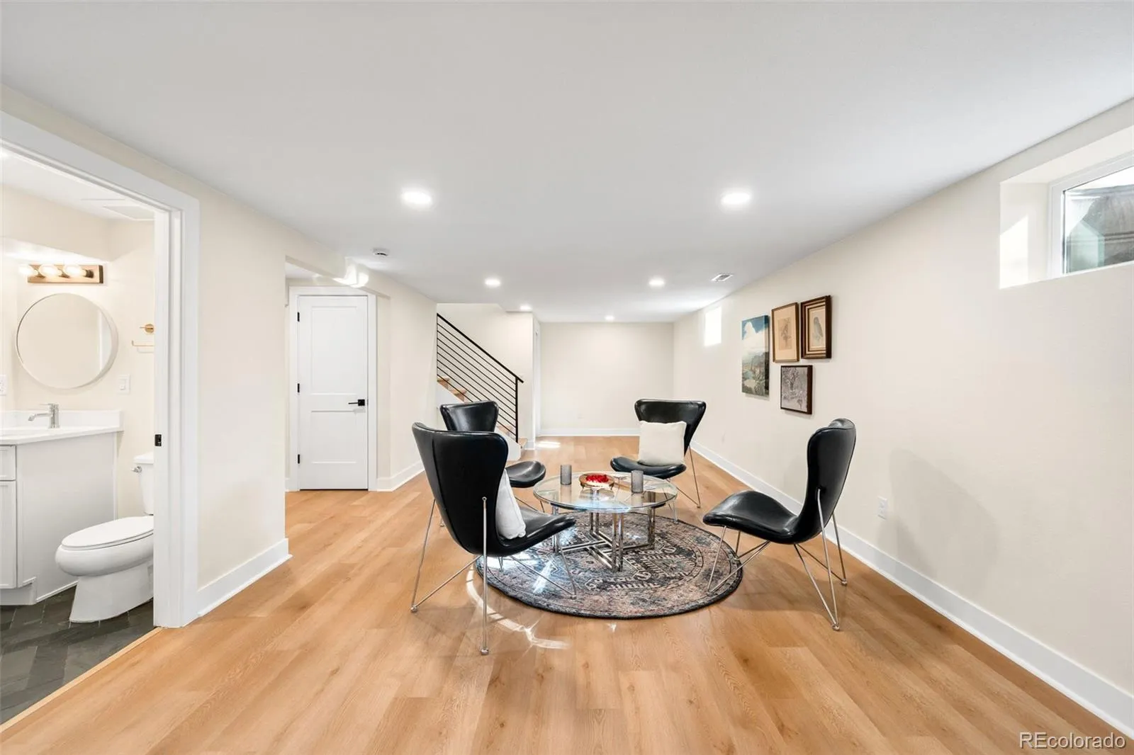 04102026174558 1600 31