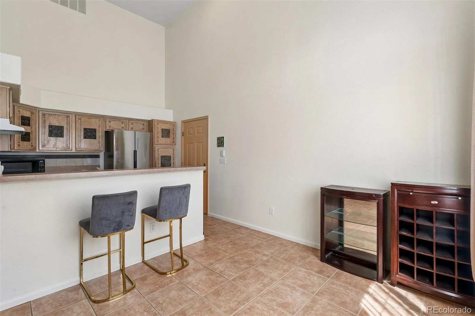 1445 S Chambers Road #101 Aurora CO 80017 | MLS #REC3441914 08232026002253 1600 9