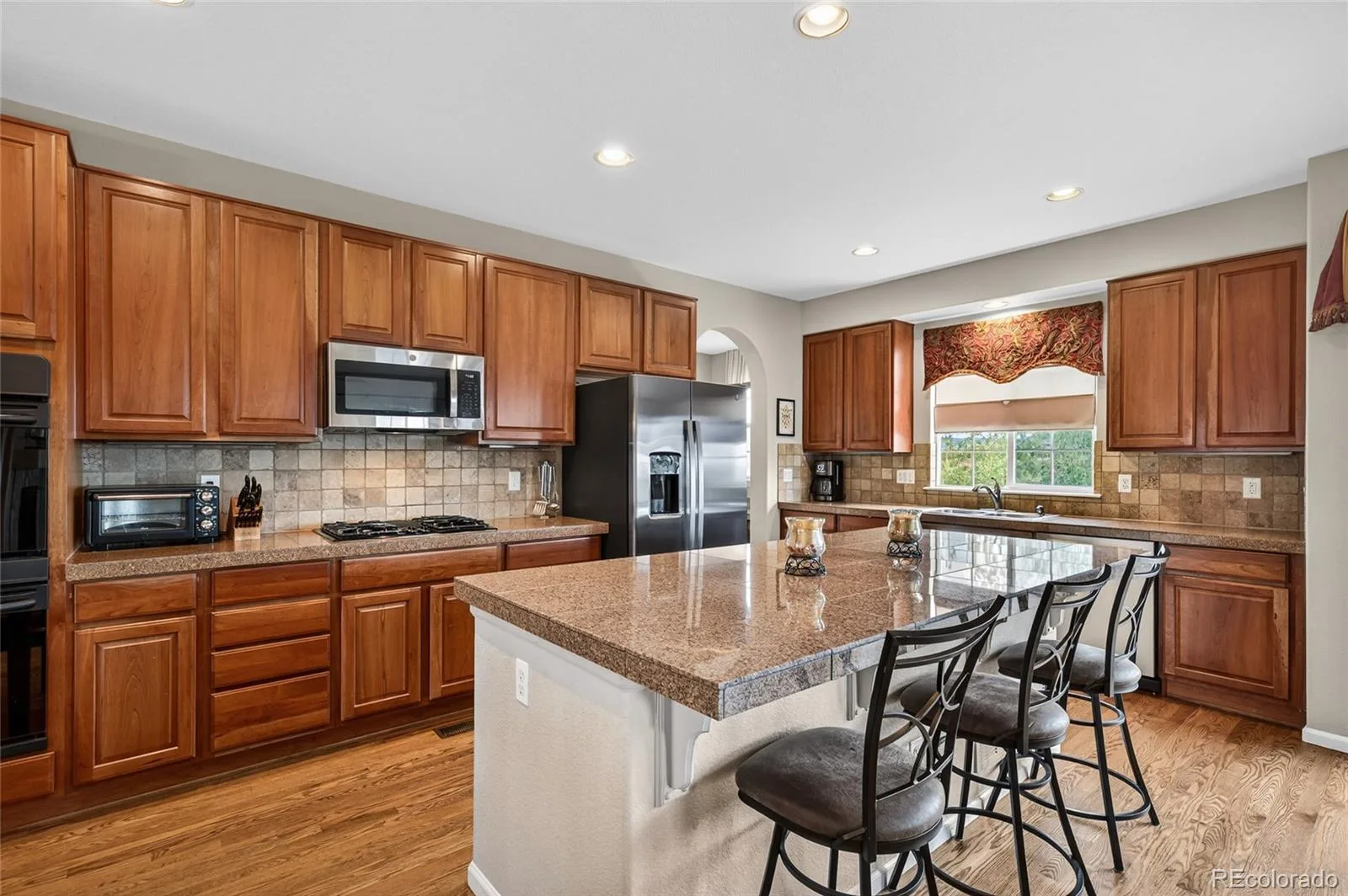 2695 Paw Print Way Castle Rock CO 80109 MLS #REC3442933 06262026234450 1600 20