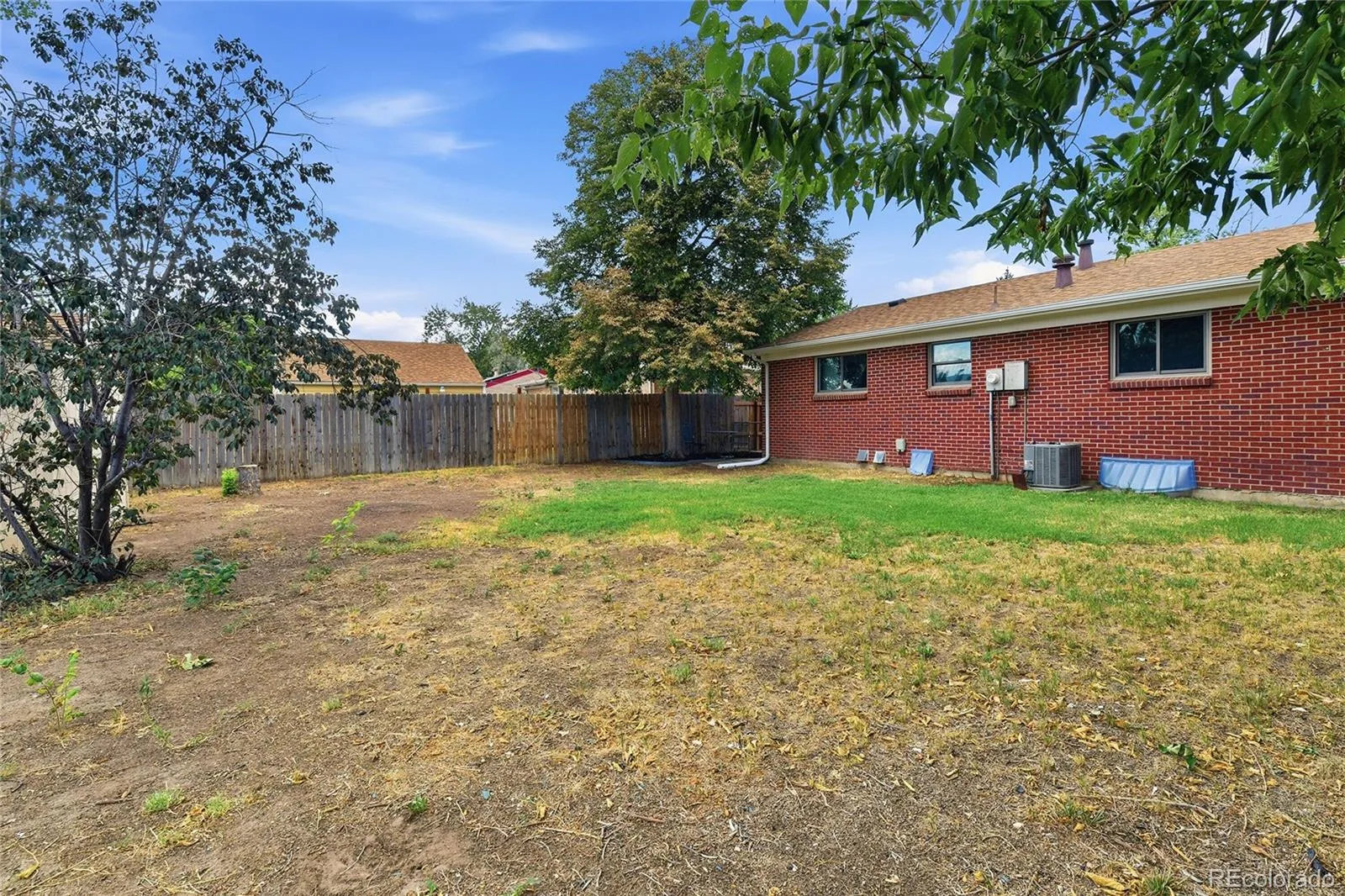 13082 Randolph Place Denver CO 80239 | MLS #REC3443190 07312026221101 1600 32
