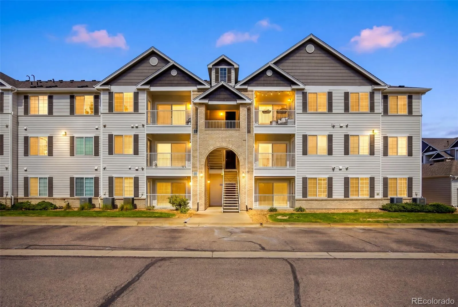15700 E Jamison Drive #305 #7 Englewood CO 80112 MLS #REC3445356 05132026205328 1600 29